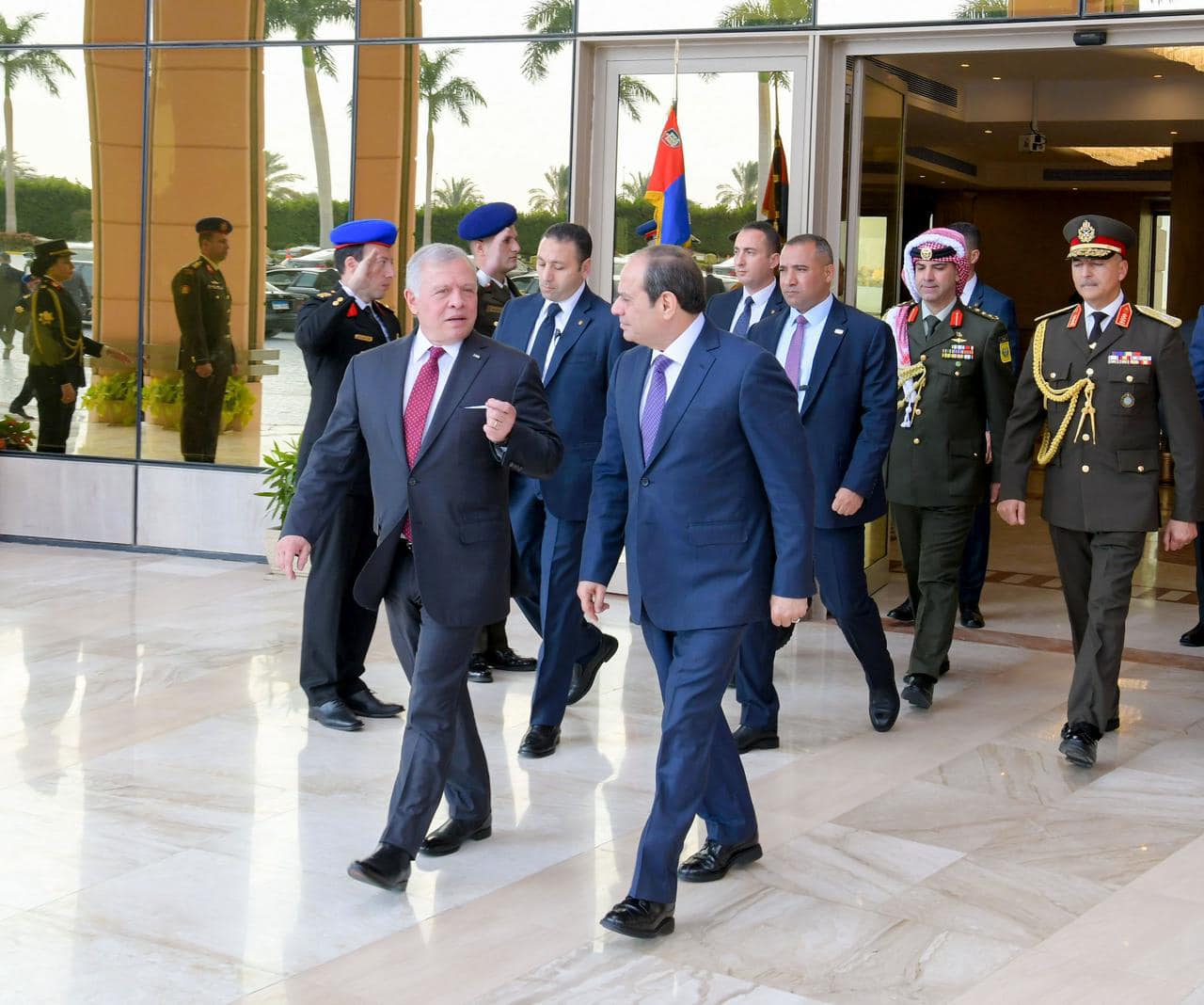 Madar Al-Saa Images 0.11827555277969148