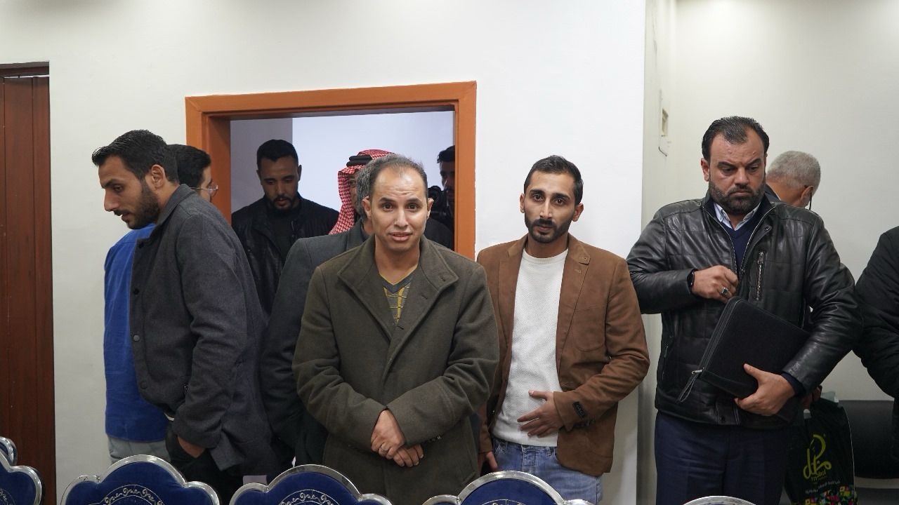 Madar Al-Saa Images 0.37147865908918165