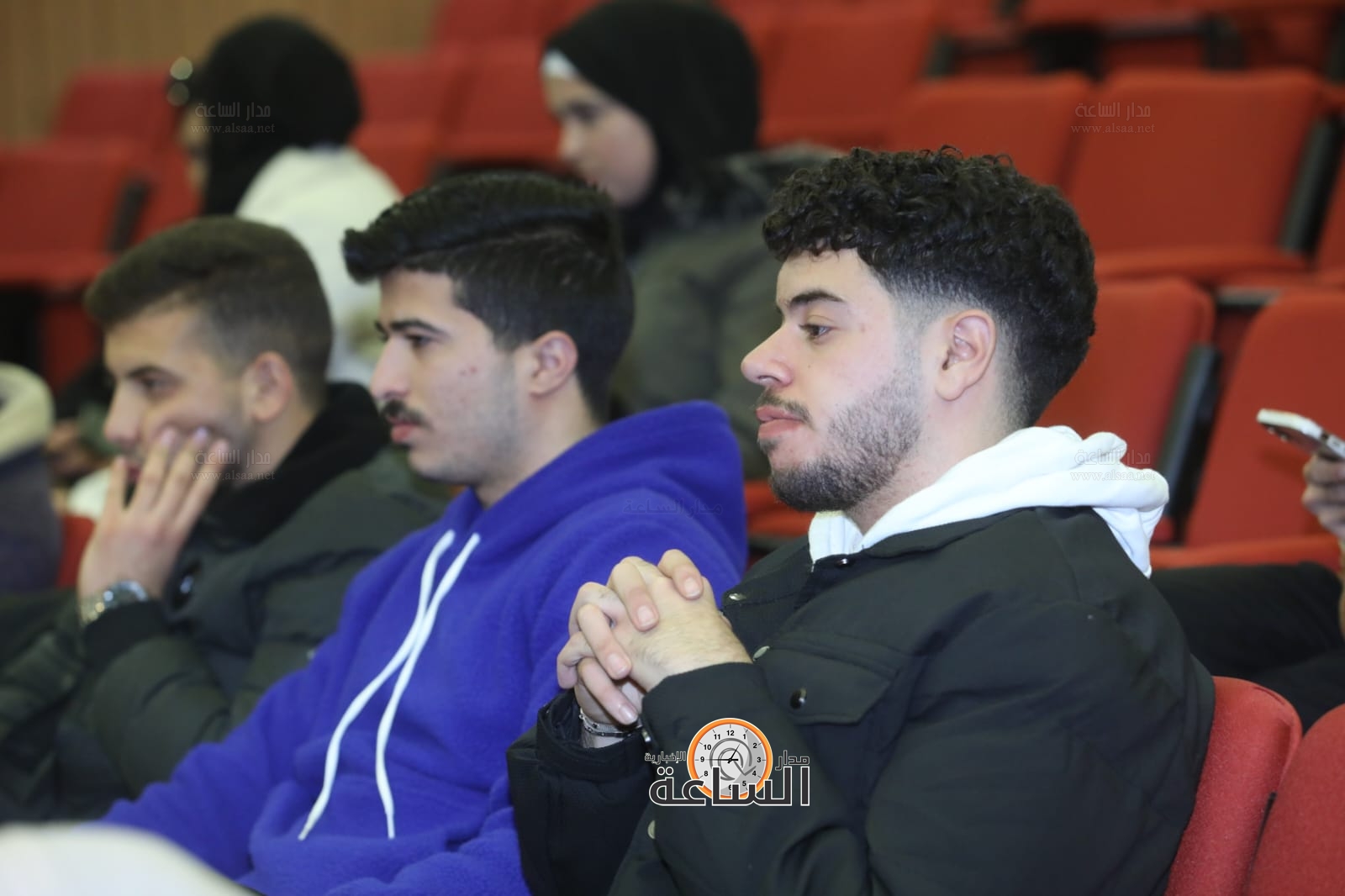 Madar Al-Saa Images 0.9933653328215335