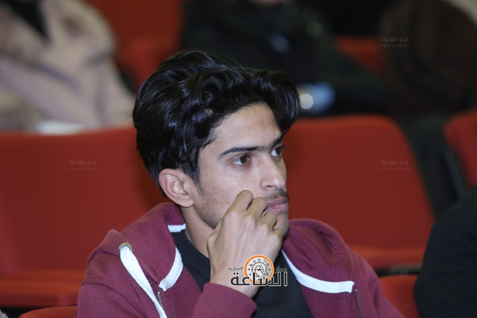 Madar Al-Saa Images 0.14852676360082517