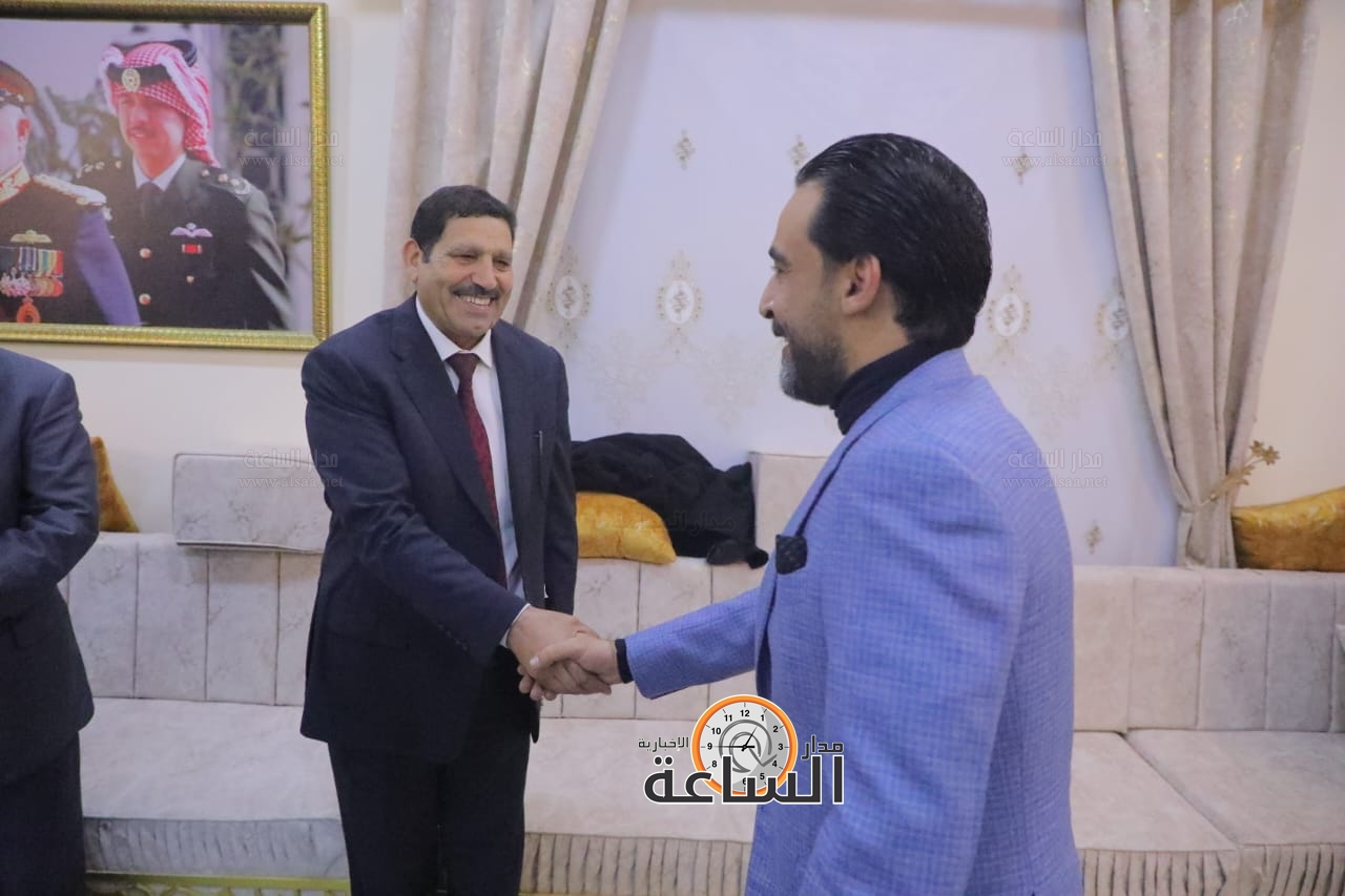 Madar Al-Saa Images 0.7555791608590448