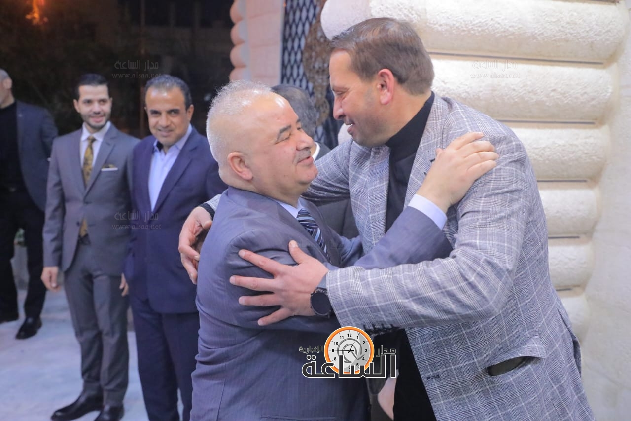 Madar Al-Saa Images 0.6168990756275858