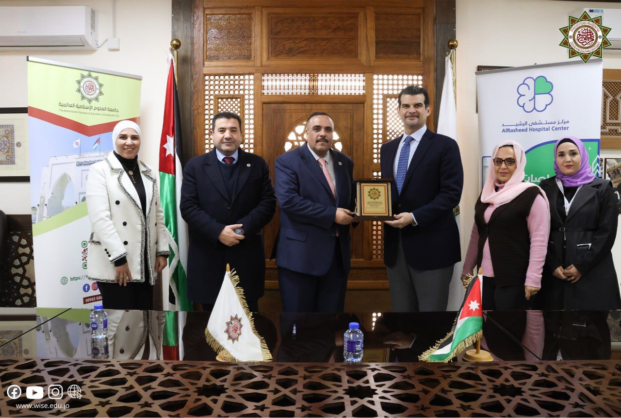 Madar Al-Saa Images 0.7053206375403906