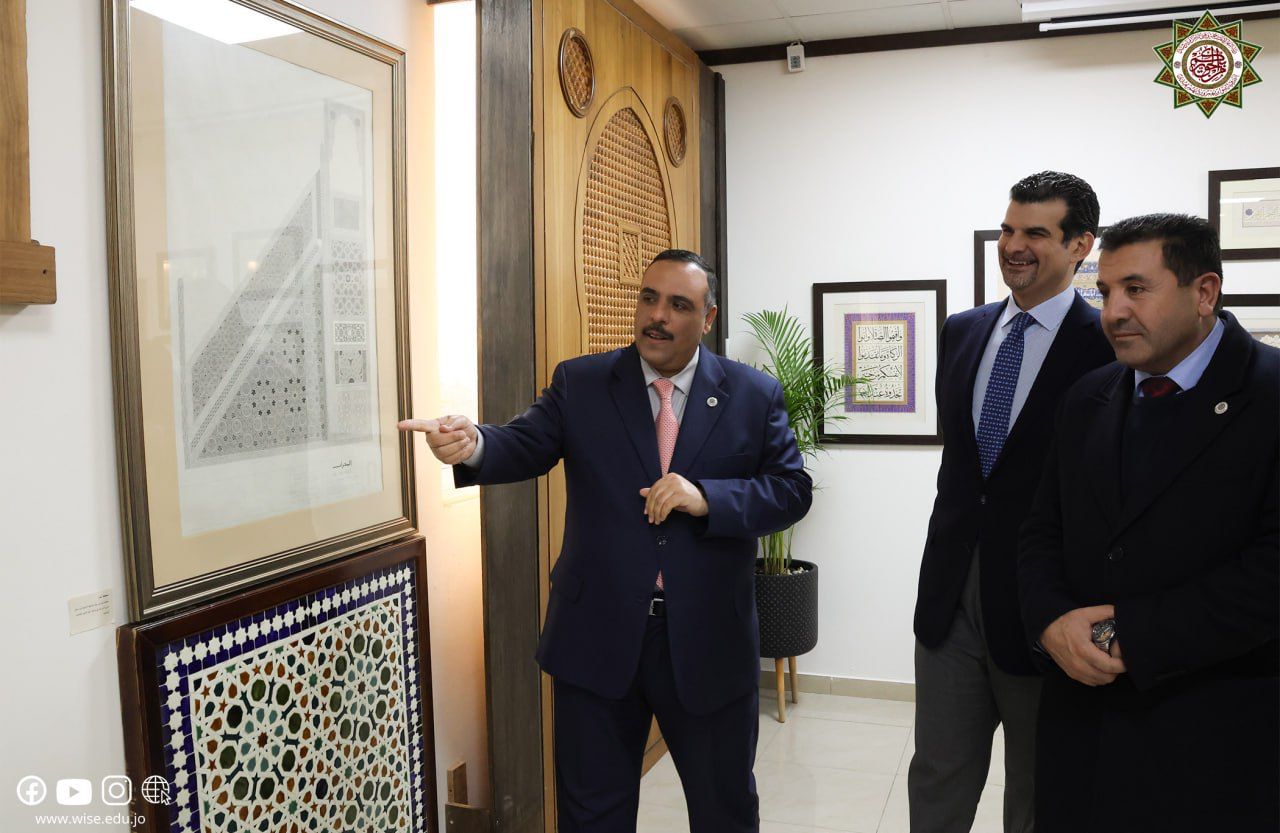 Madar Al-Saa Images 0.91356918563648