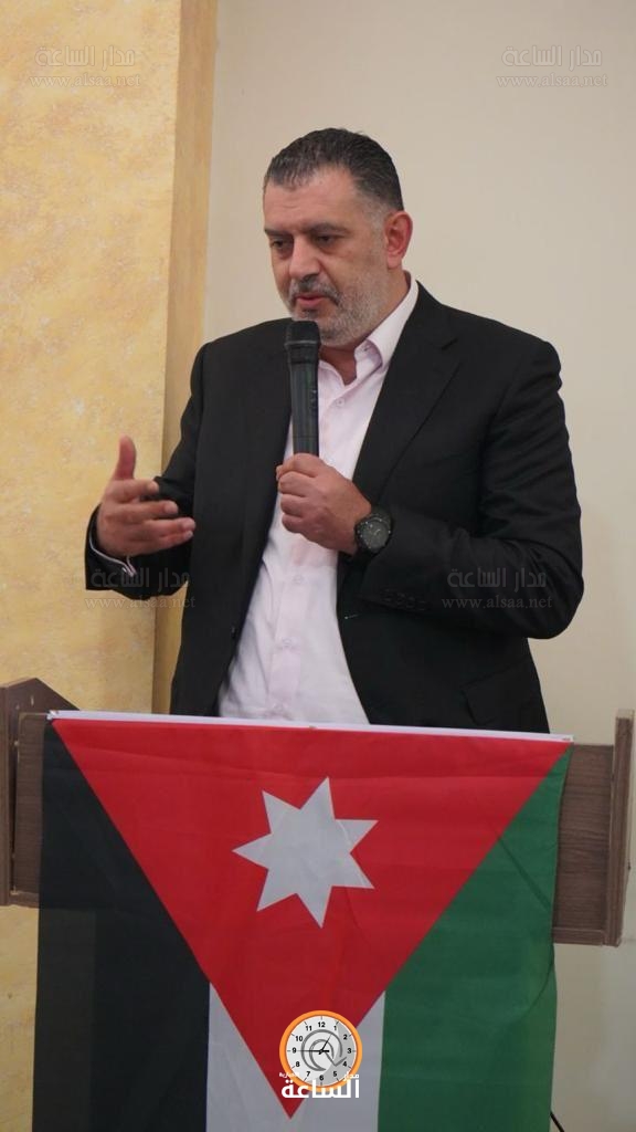 Madar Al-Saa Images 0.5222513047887489