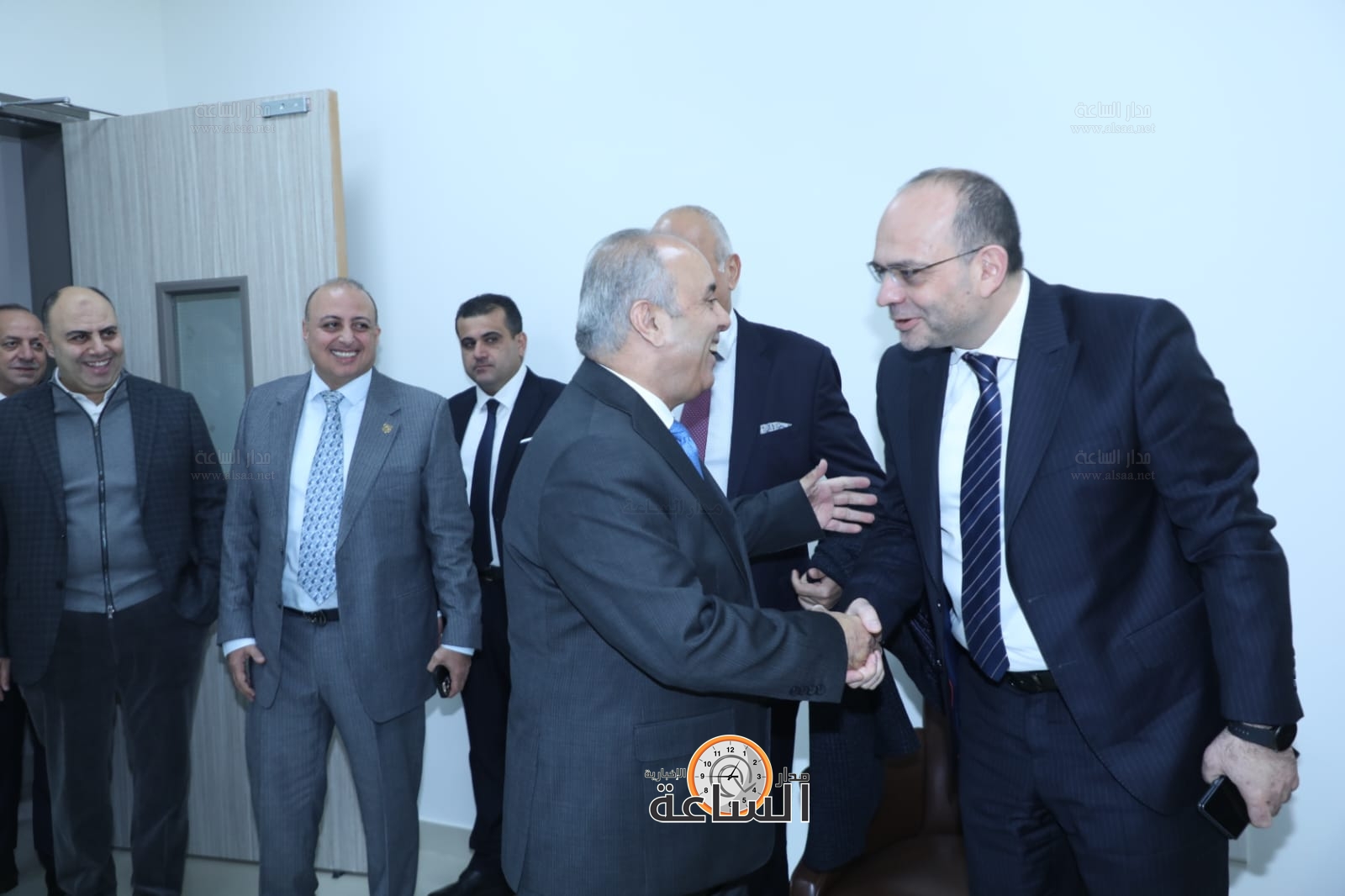 Madar Al-Saa Images 0.45331877364015427