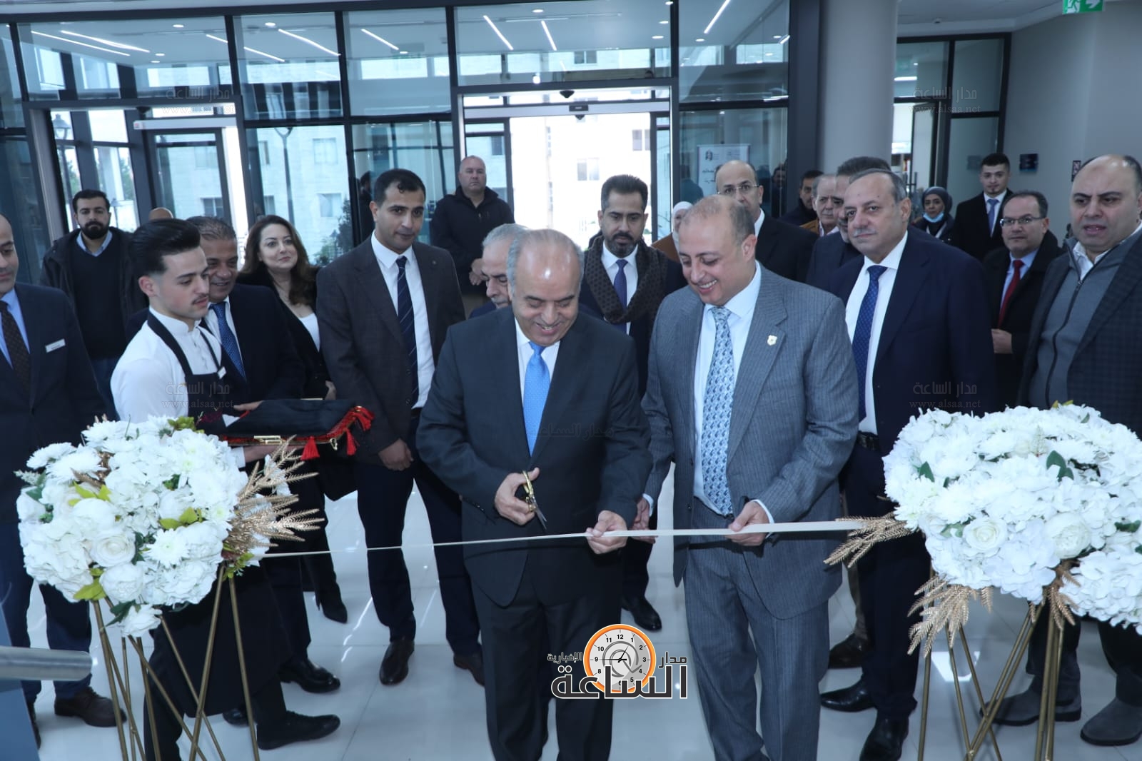 Madar Al-Saa Images 0.47687731335314143