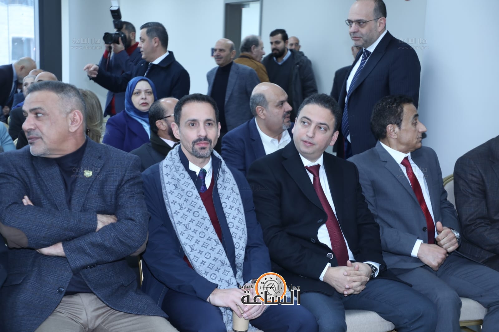 Madar Al-Saa Images 0.36715838693562275