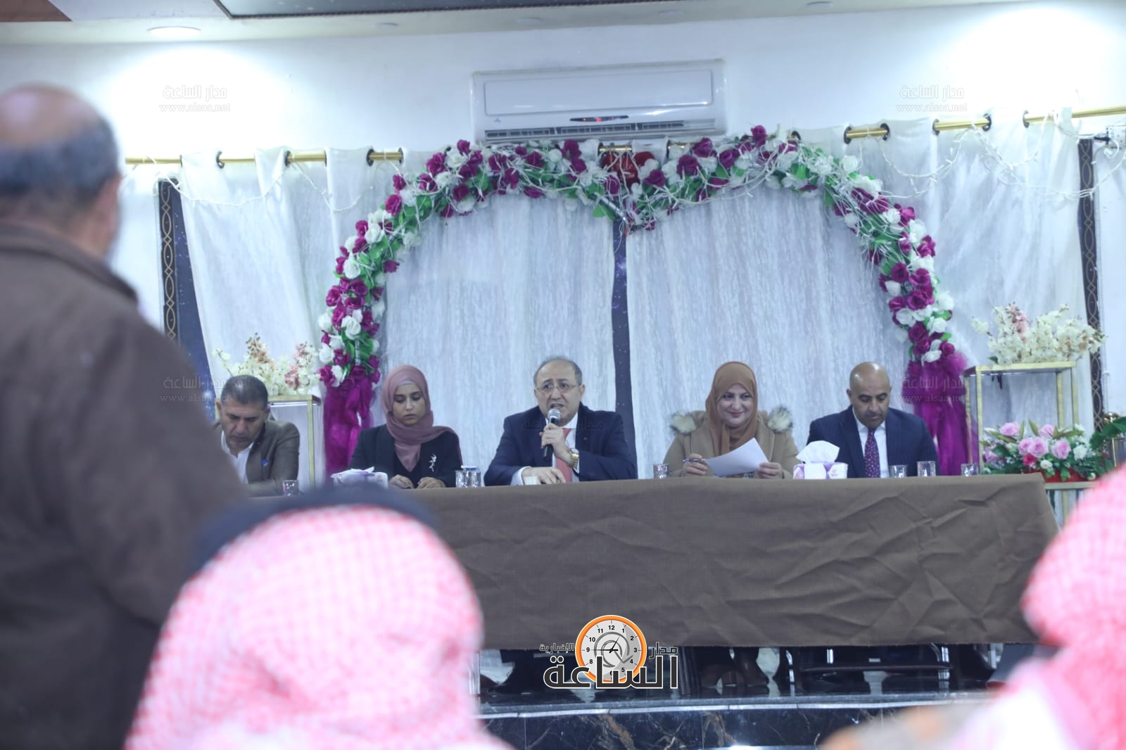 Madar Al-Saa Images 0.7358377578232891