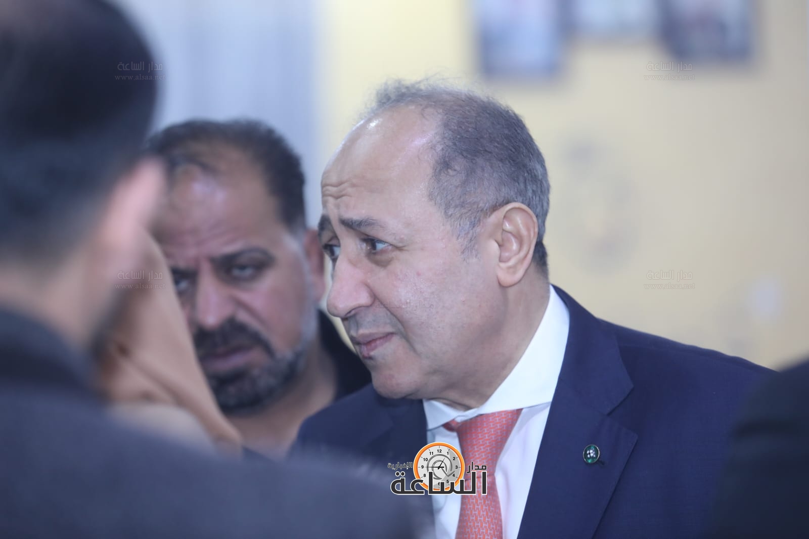 Madar Al-Saa Images 0.7326954193743895