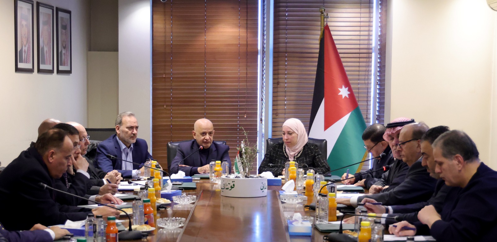 Madar Al-Saa Images 0.8750631337892847