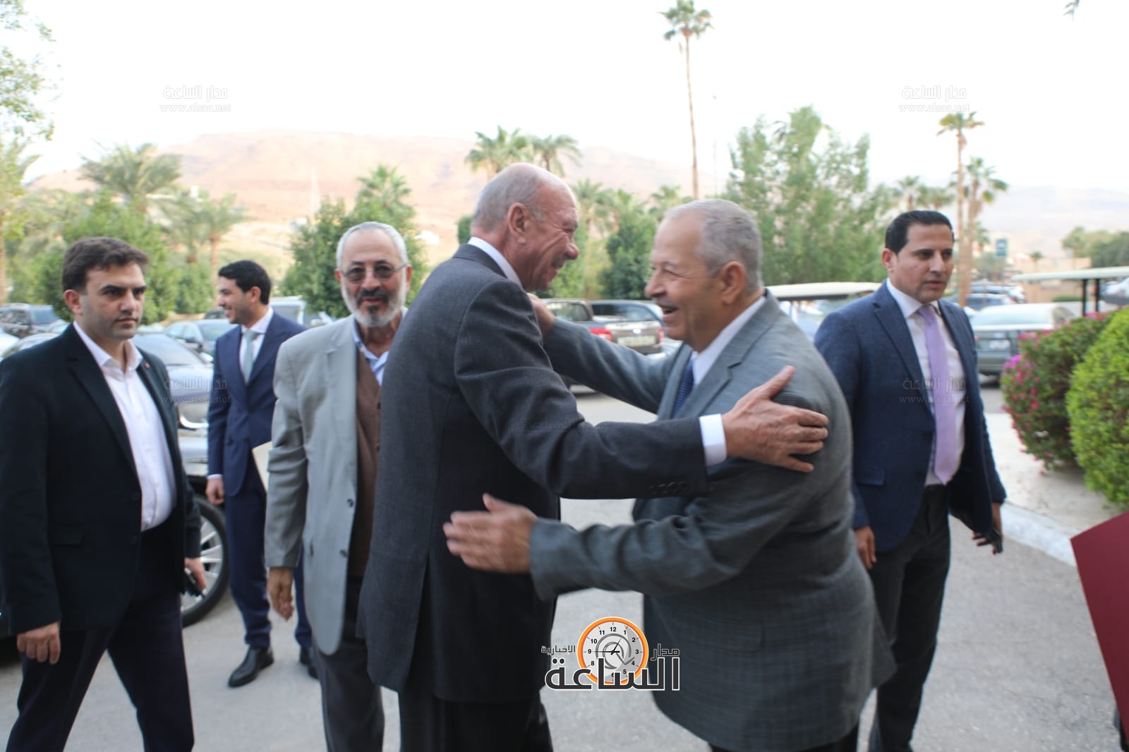 Madar Al-Saa Images 0.21931494195546475