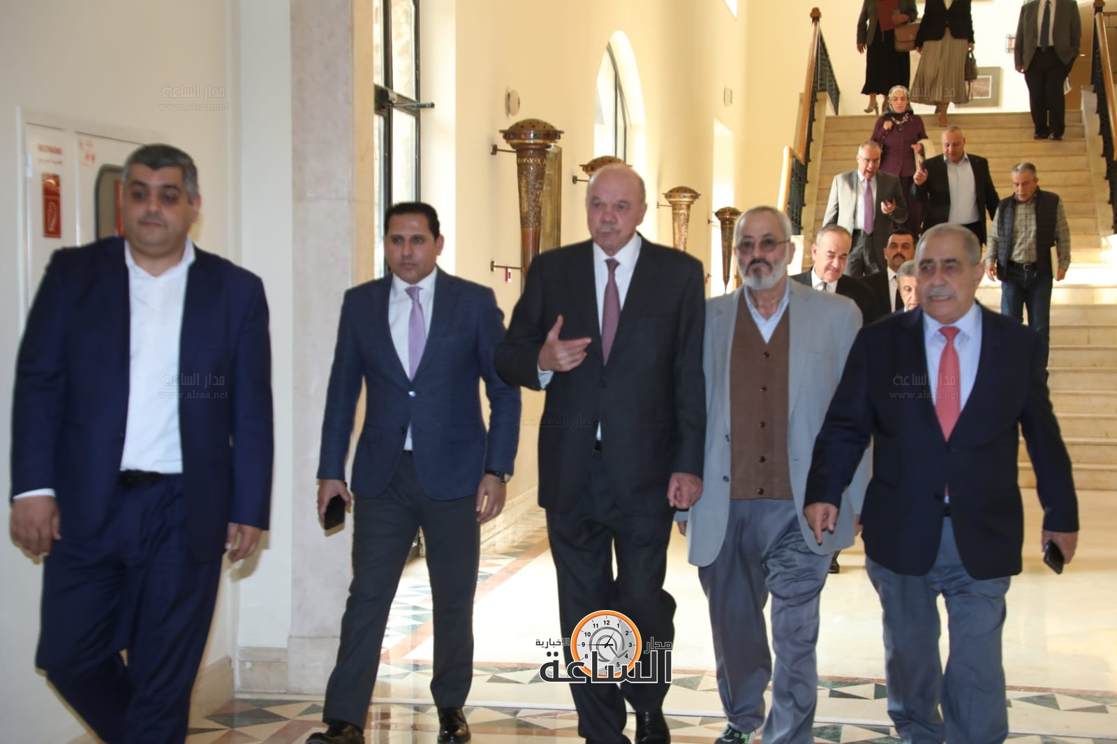 Madar Al-Saa Images 0.8106771213399326