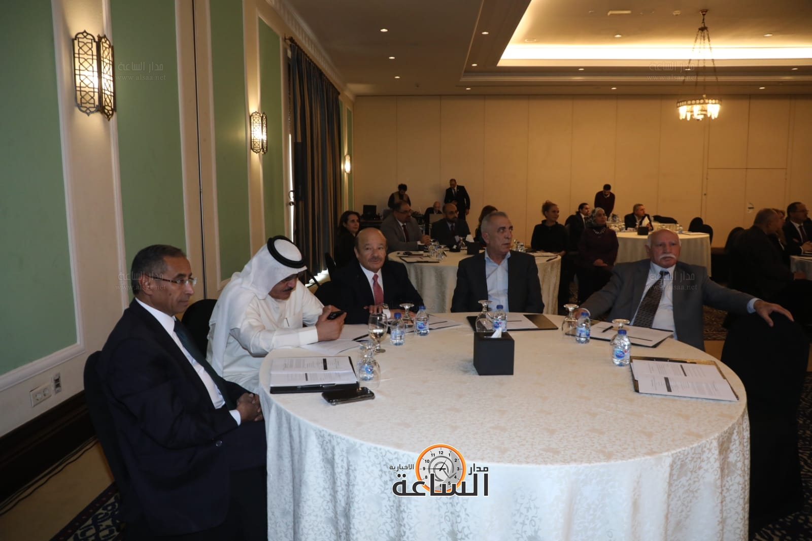 Madar Al-Saa Images 0.5242621121918478