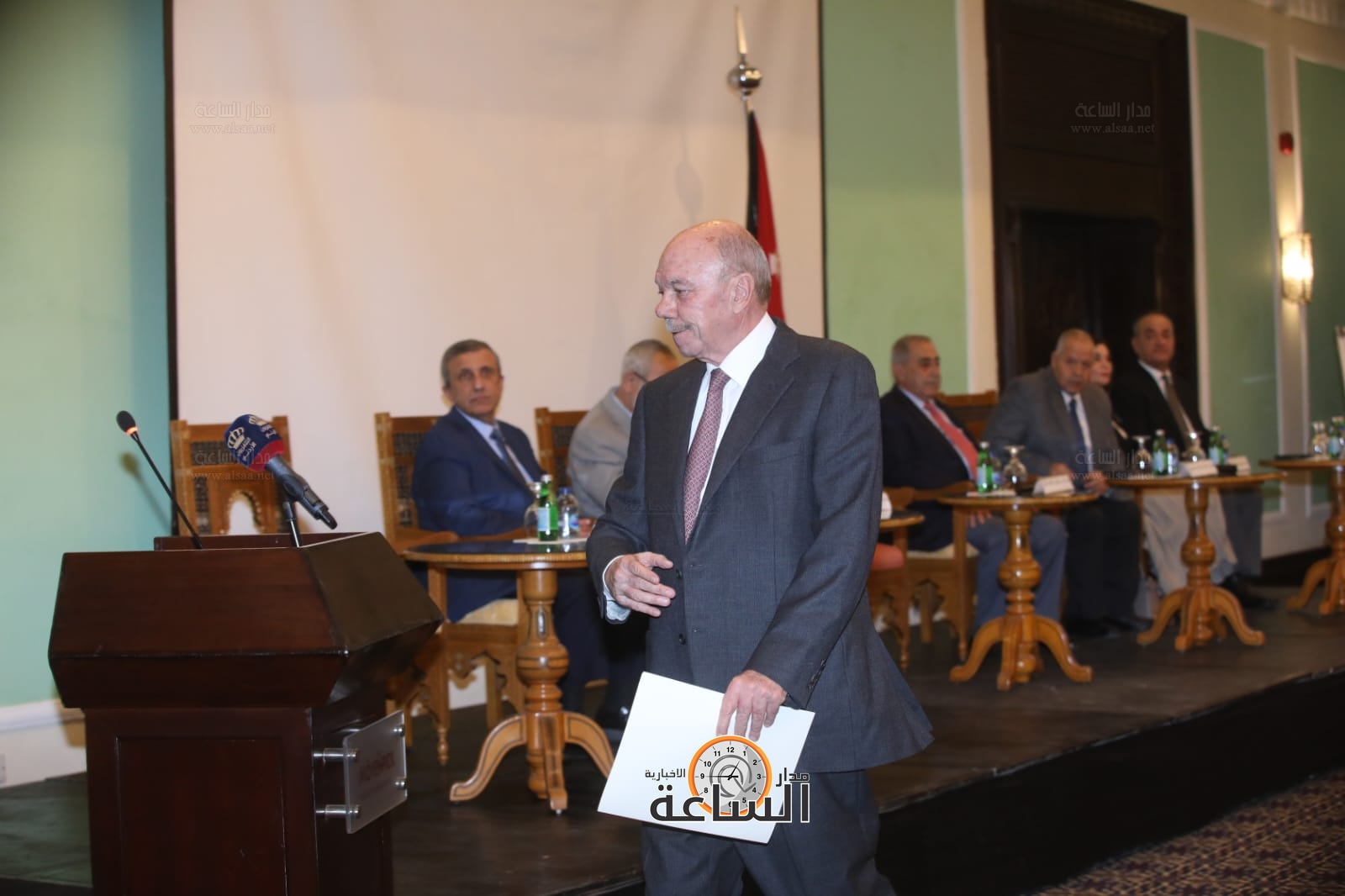 Madar Al-Saa Images 0.738331773868262