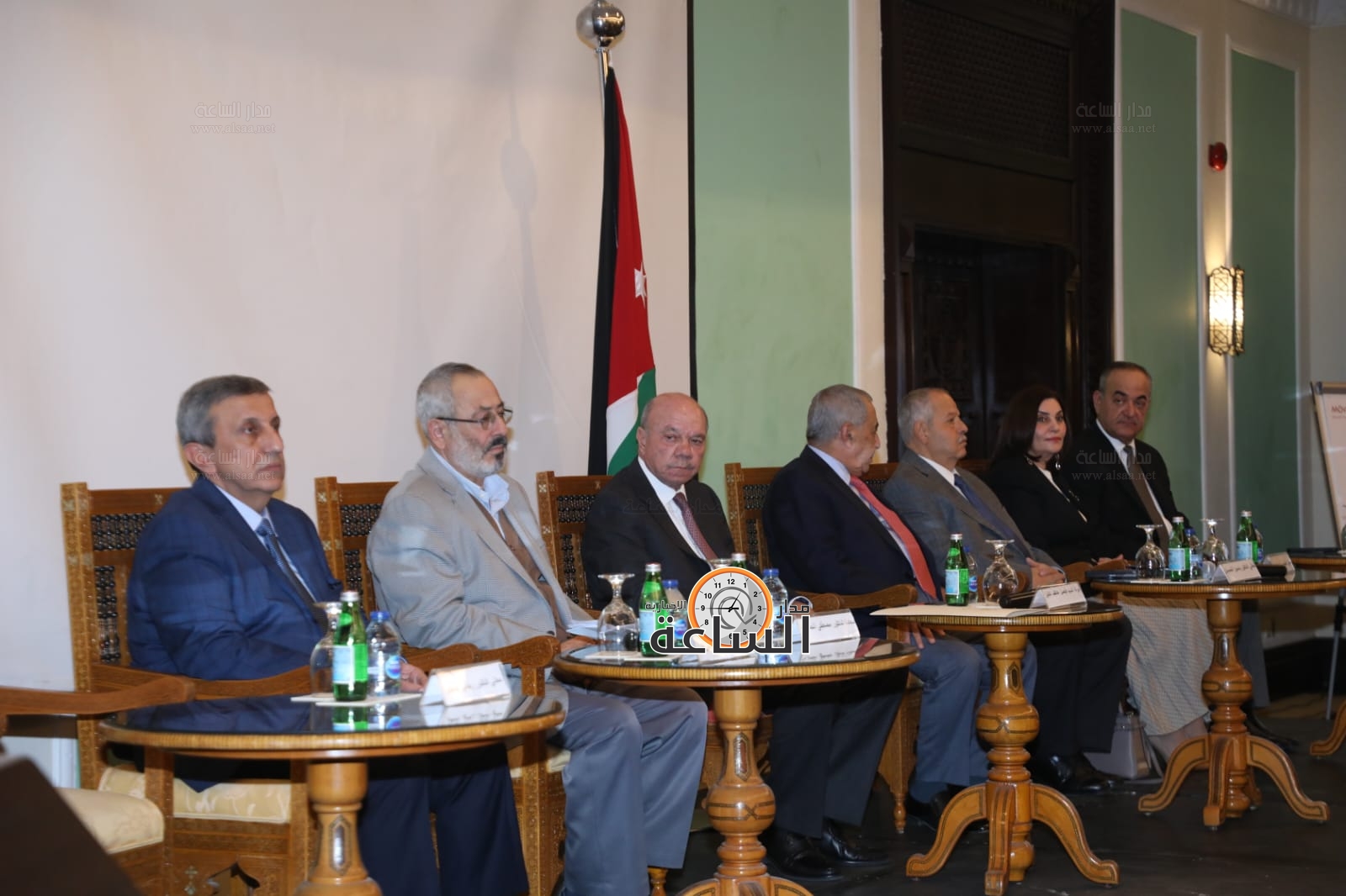 Madar Al-Saa Images 0.7977184004485554