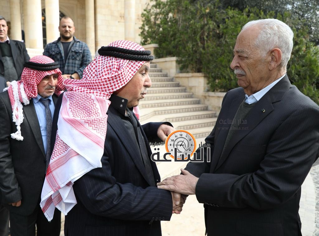 Madar Al-Saa Images 0.7773638523690736