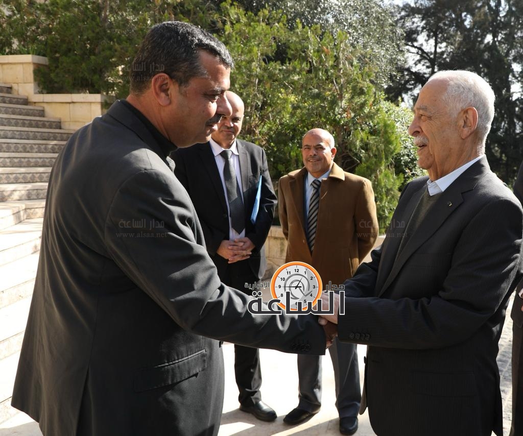 Madar Al-Saa Images 0.665296718978915