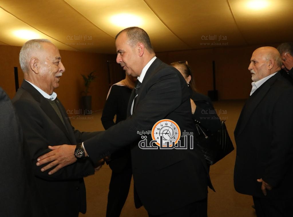 Madar Al-Saa Images 0.18292691594622745