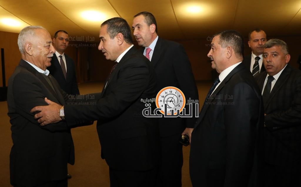 Madar Al-Saa Images 0.6754148145960743