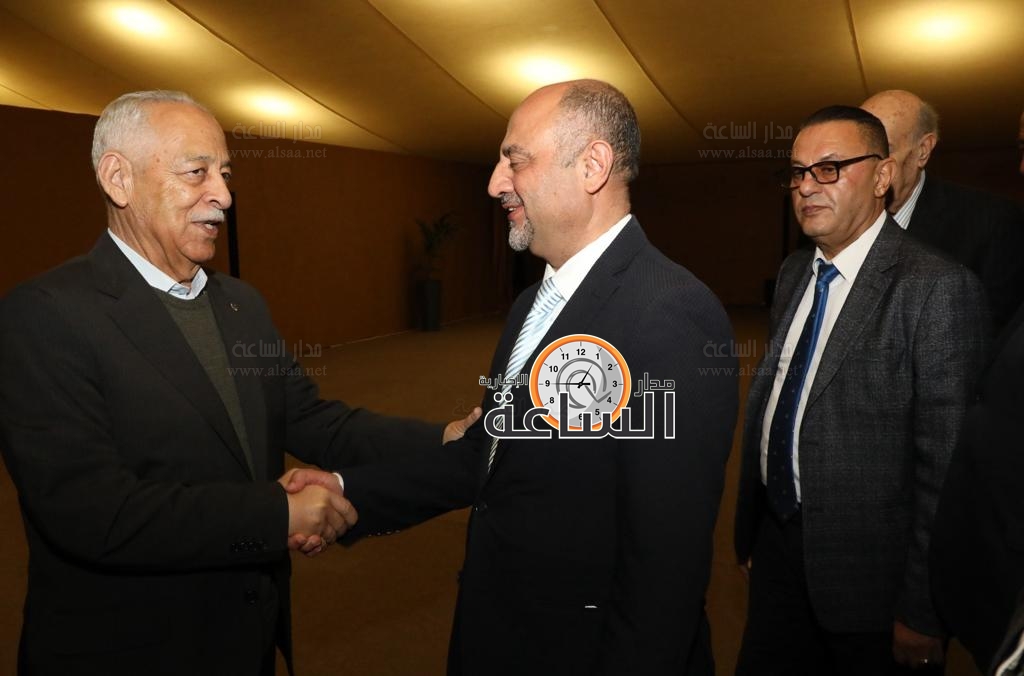 Madar Al-Saa Images 0.4816754404378423