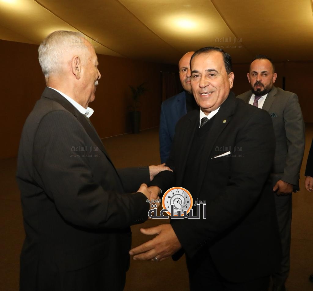 Madar Al-Saa Images 0.6841084865116152