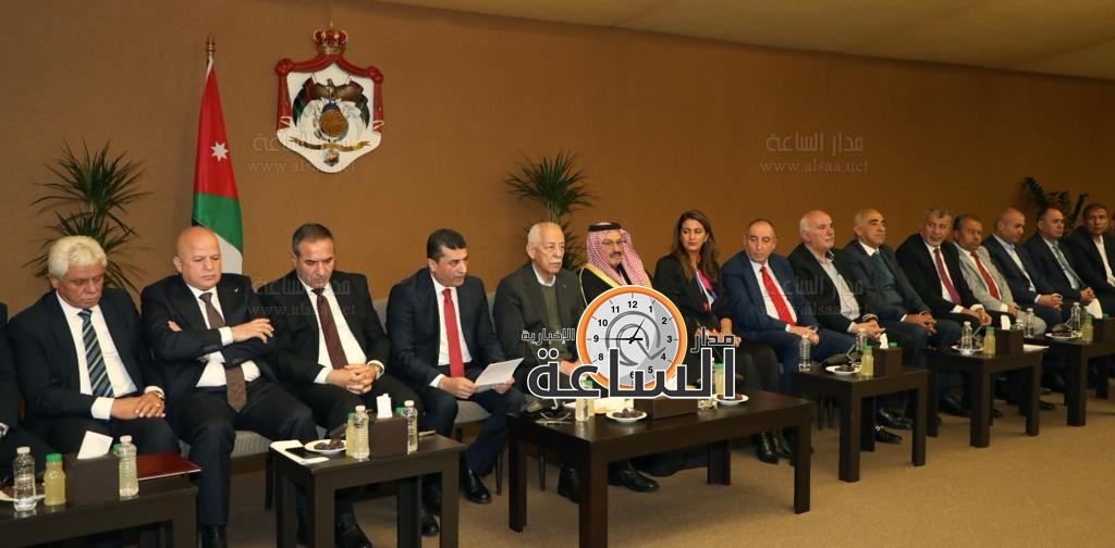 Madar Al-Saa Images 0.12217109963203865