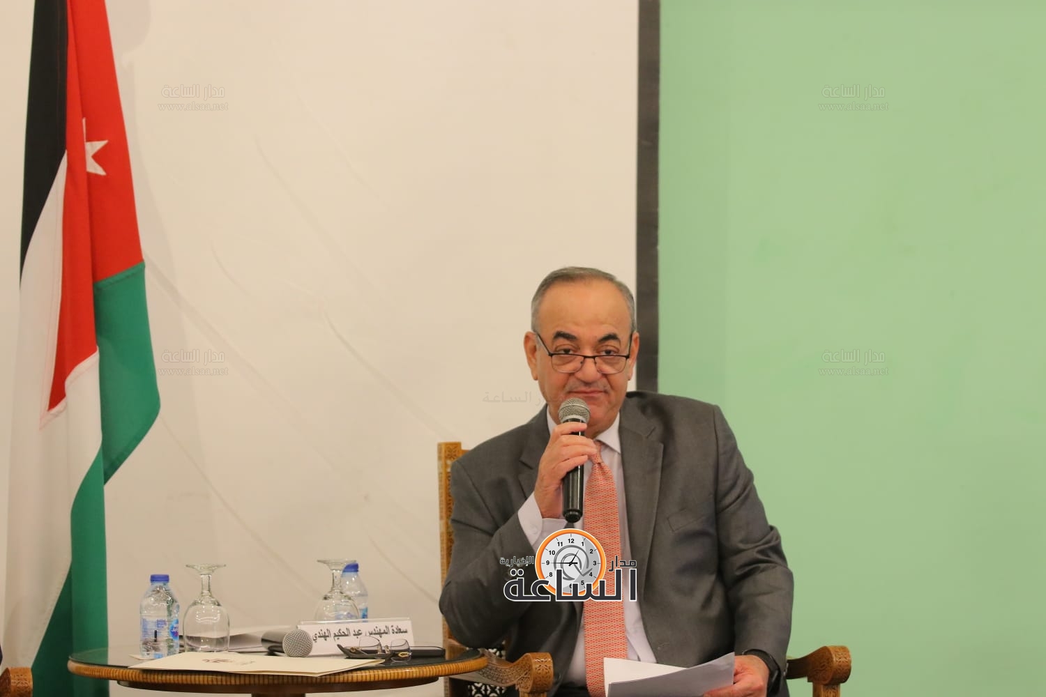 Madar Al-Saa Images 0.0100990516531978