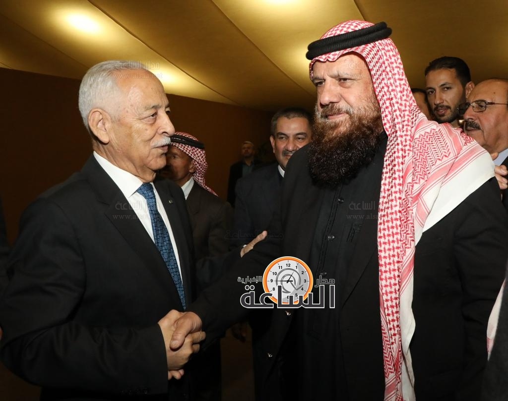 Madar Al-Saa Images 0.6870351381127124