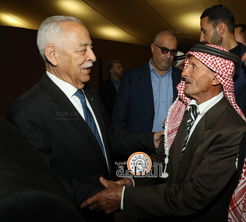 Madar Al-Saa Images 0.2748523815047461