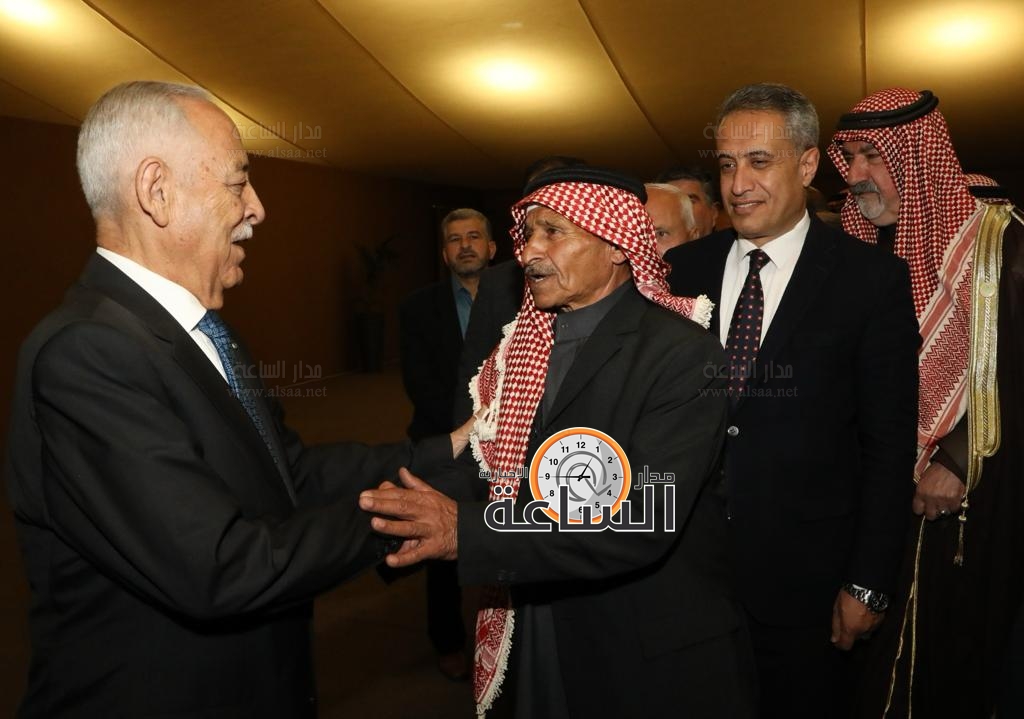 Madar Al-Saa Images 0.489425995688473