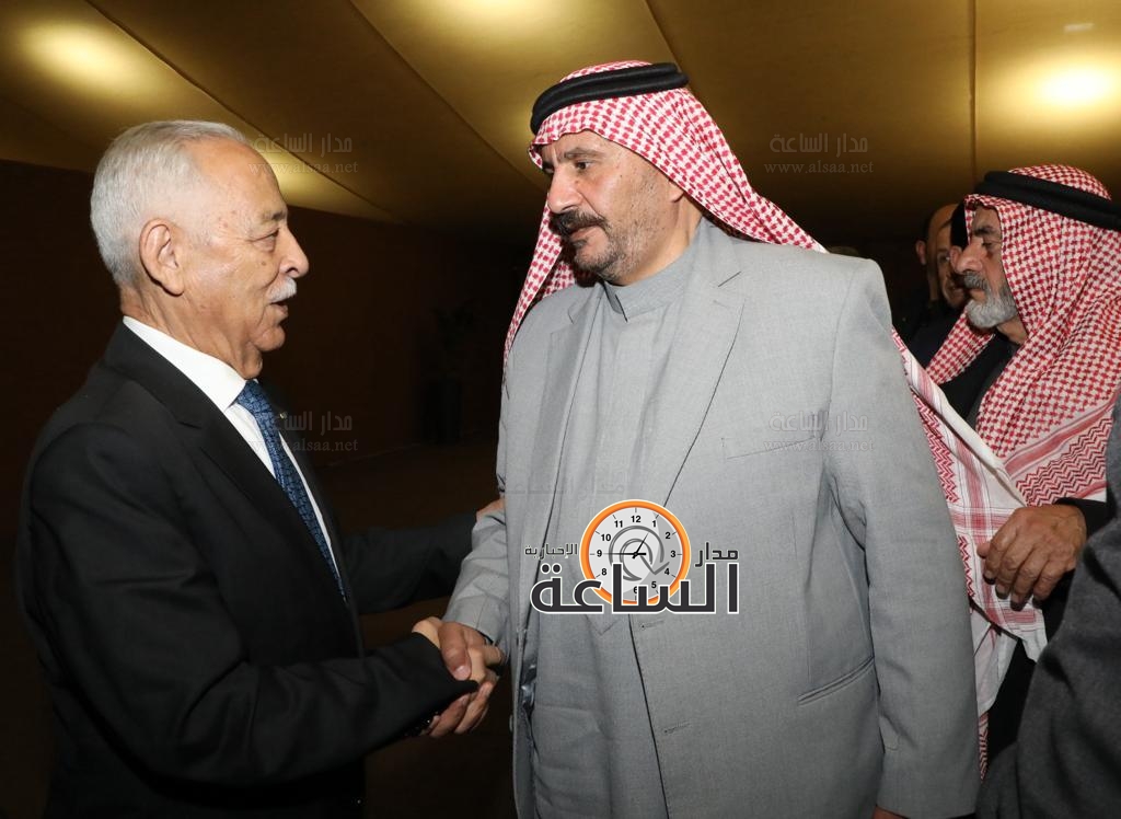 Madar Al-Saa Images 0.8518237764297003