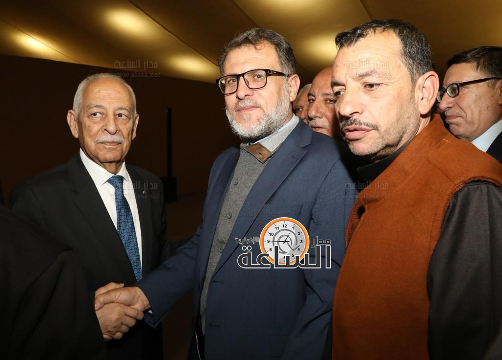 Madar Al-Saa Images 0.35415836305911563