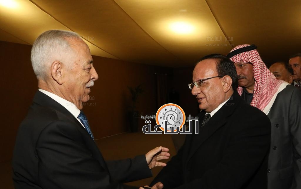 Madar Al-Saa Images 0.6560127204393071