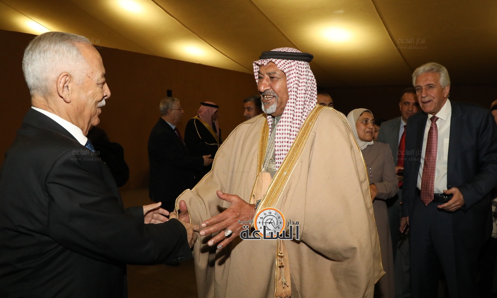 Madar Al-Saa Images 0.5004293921586114