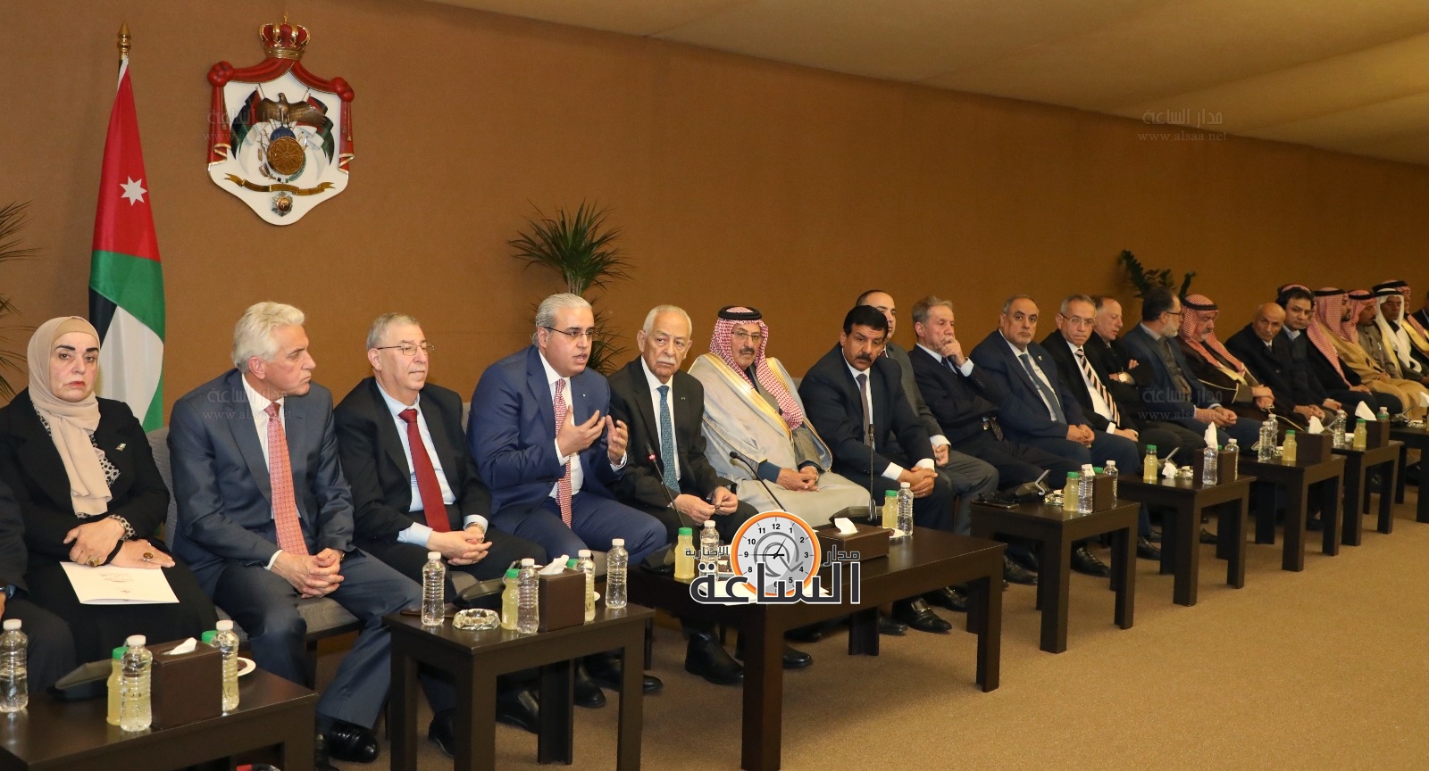 Madar Al-Saa Images 0.652801132080026