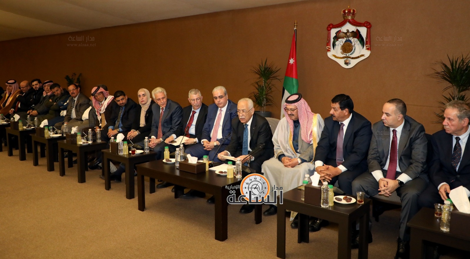 Madar Al-Saa Images 0.7396119964625347