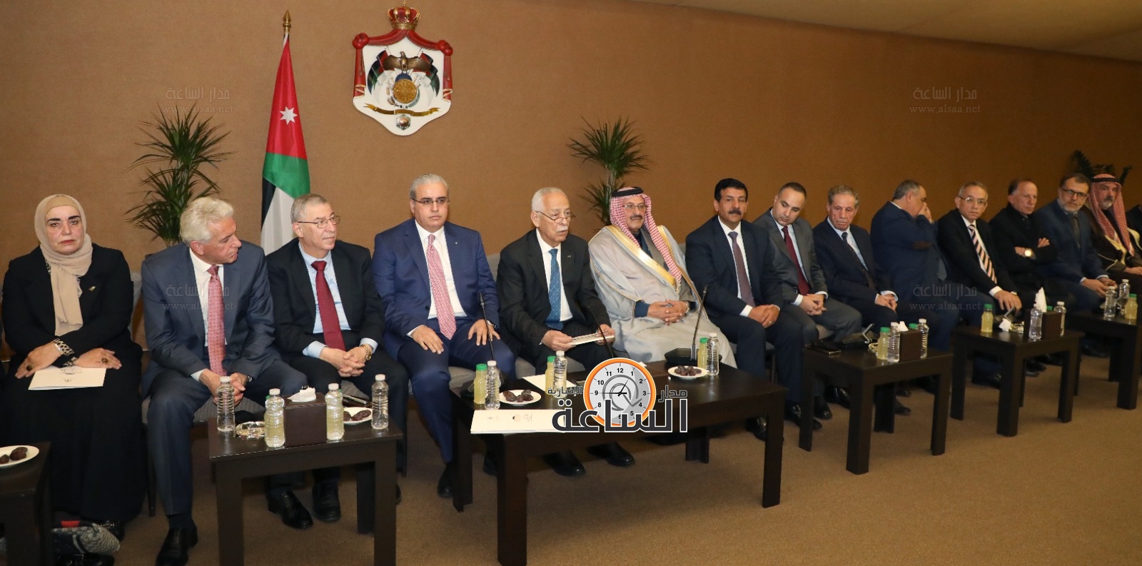 Madar Al-Saa Images 0.930448092469722