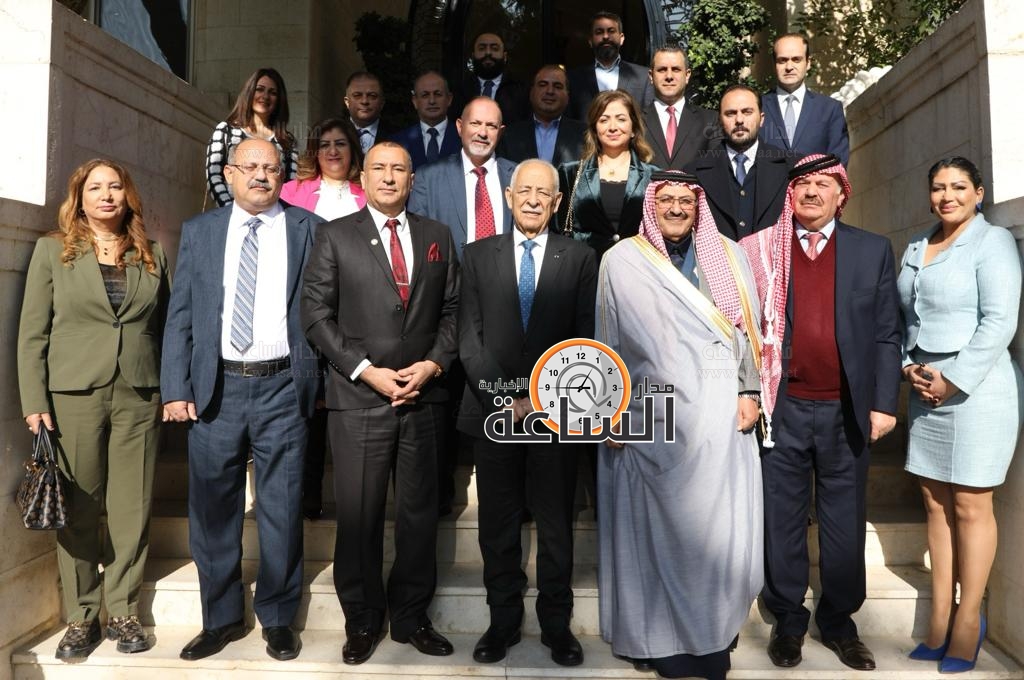 Madar Al-Saa Images 0.41022521270610346