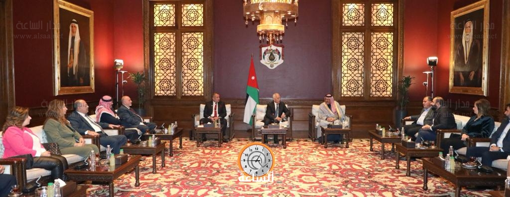 Madar Al-Saa Images 0.14271414626521572