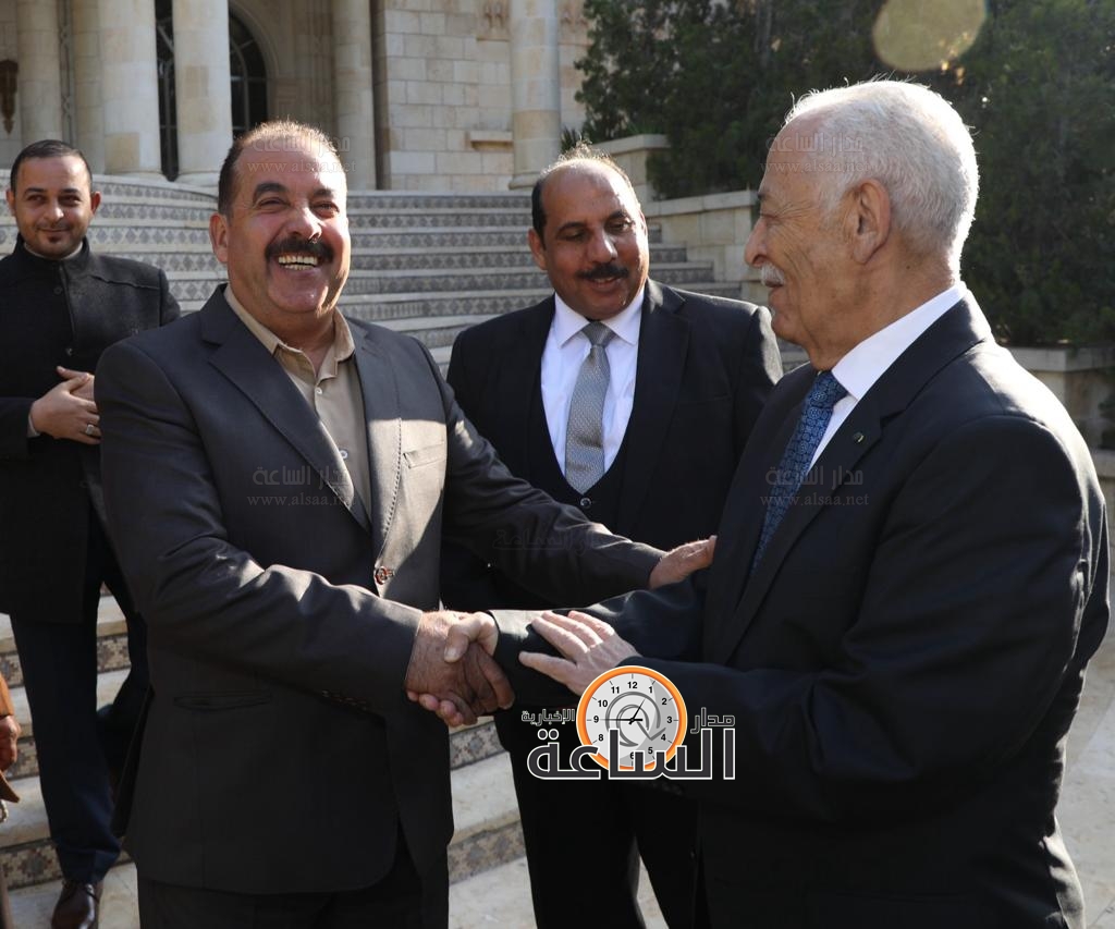 Madar Al-Saa Images 0.9584271429537039