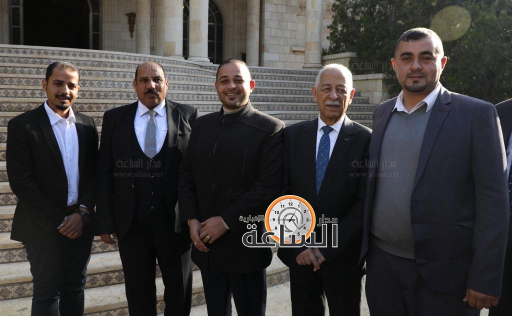 Madar Al-Saa Images 0.9052808035492286