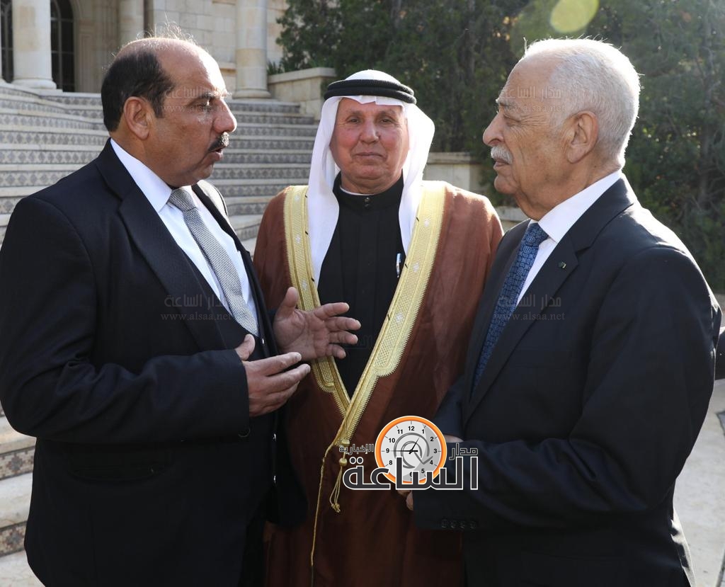 Madar Al-Saa Images 0.4817809634594834