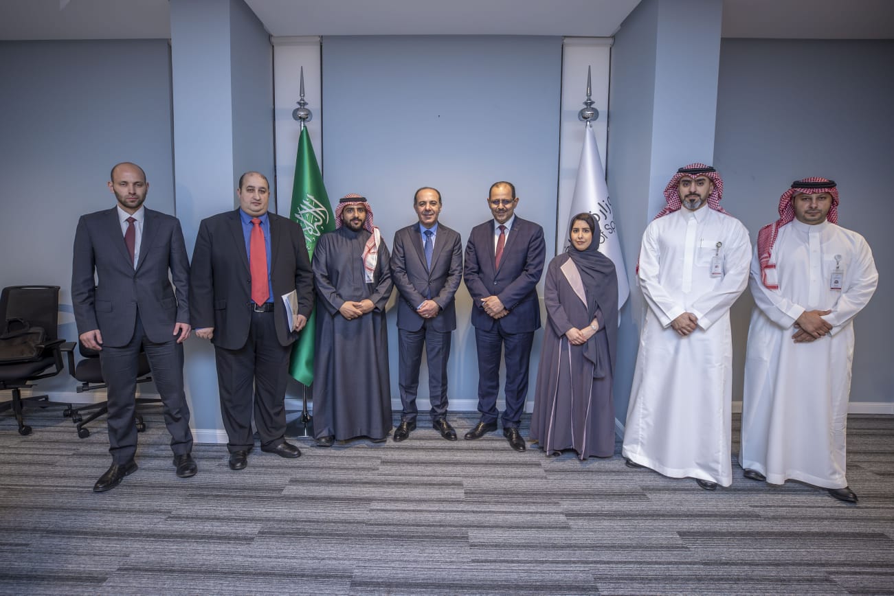 Madar Al-Saa Images 0.22156826021845366