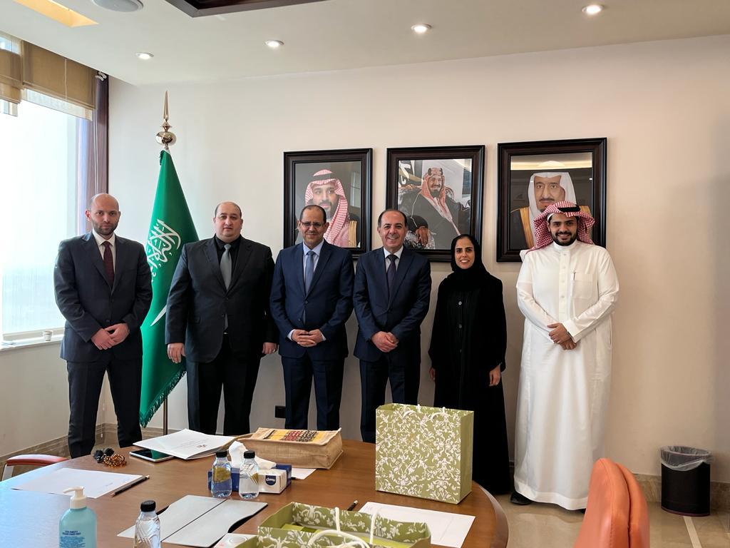 Madar Al-Saa Images 0.11278916741539158