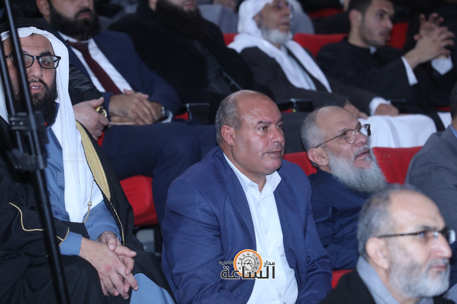 Madar Al-Saa Images 0.4958440285428172