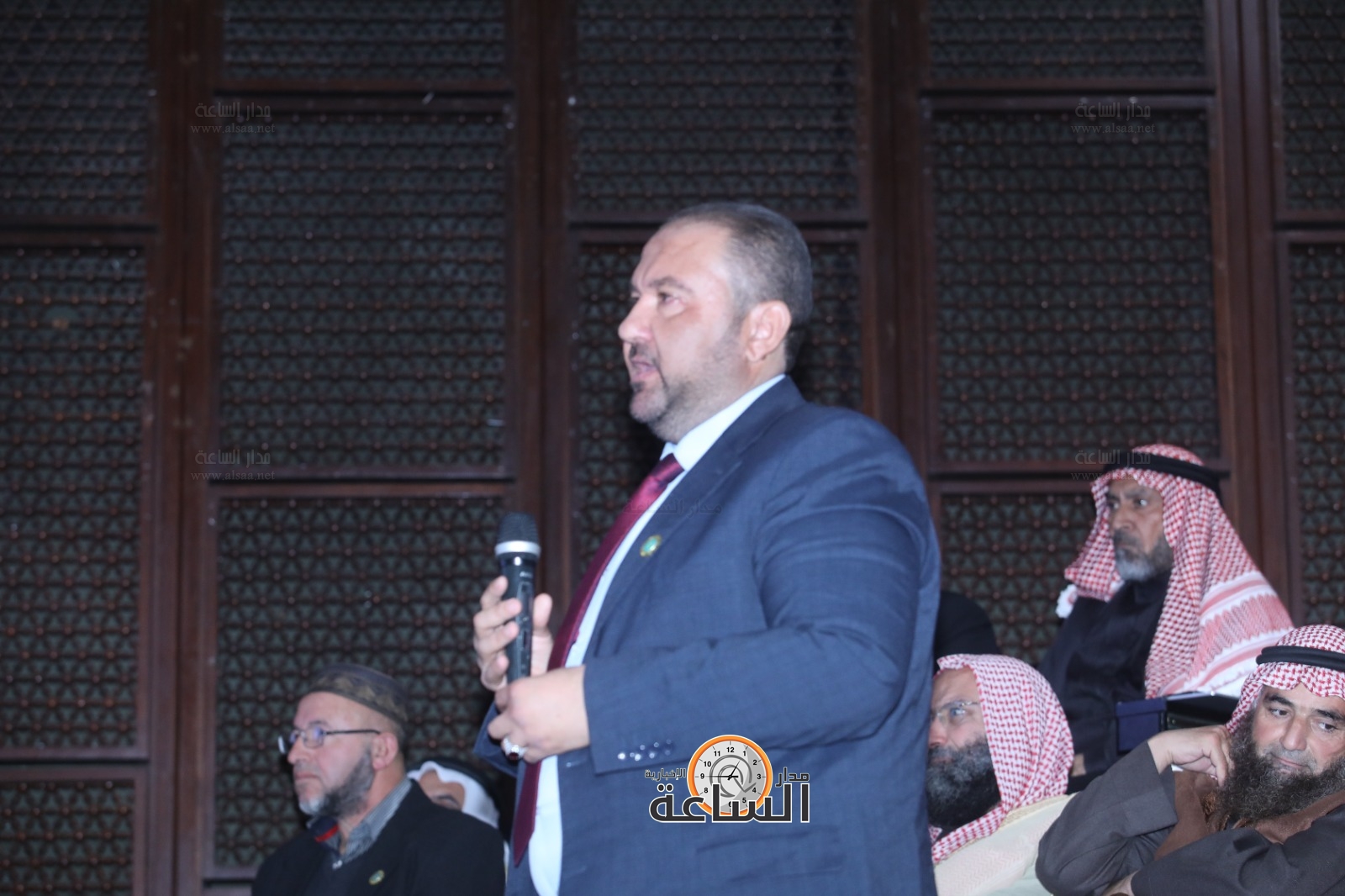 Madar Al-Saa Images 0.8868477724434776