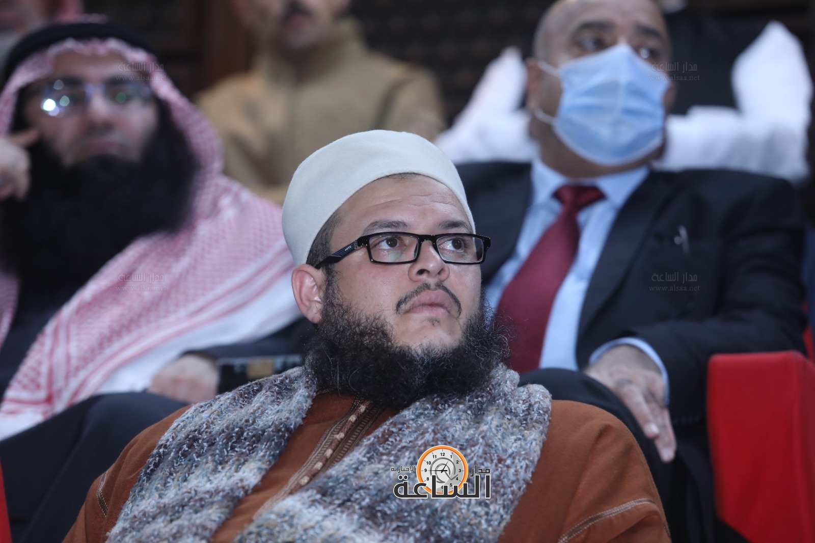 Madar Al-Saa Images 0.7890391320777832