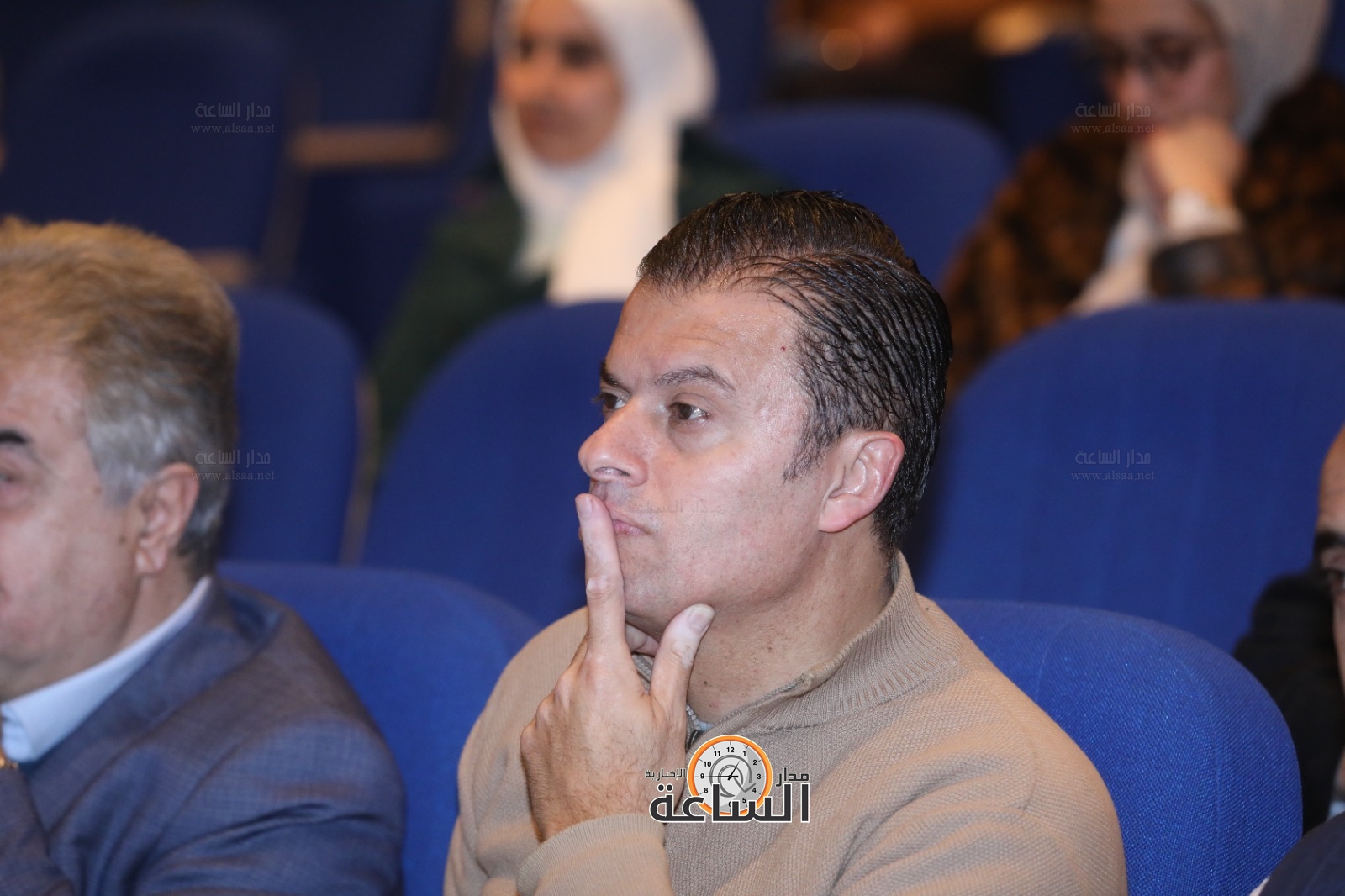 Madar Al-Saa Images 0.31956448009775573