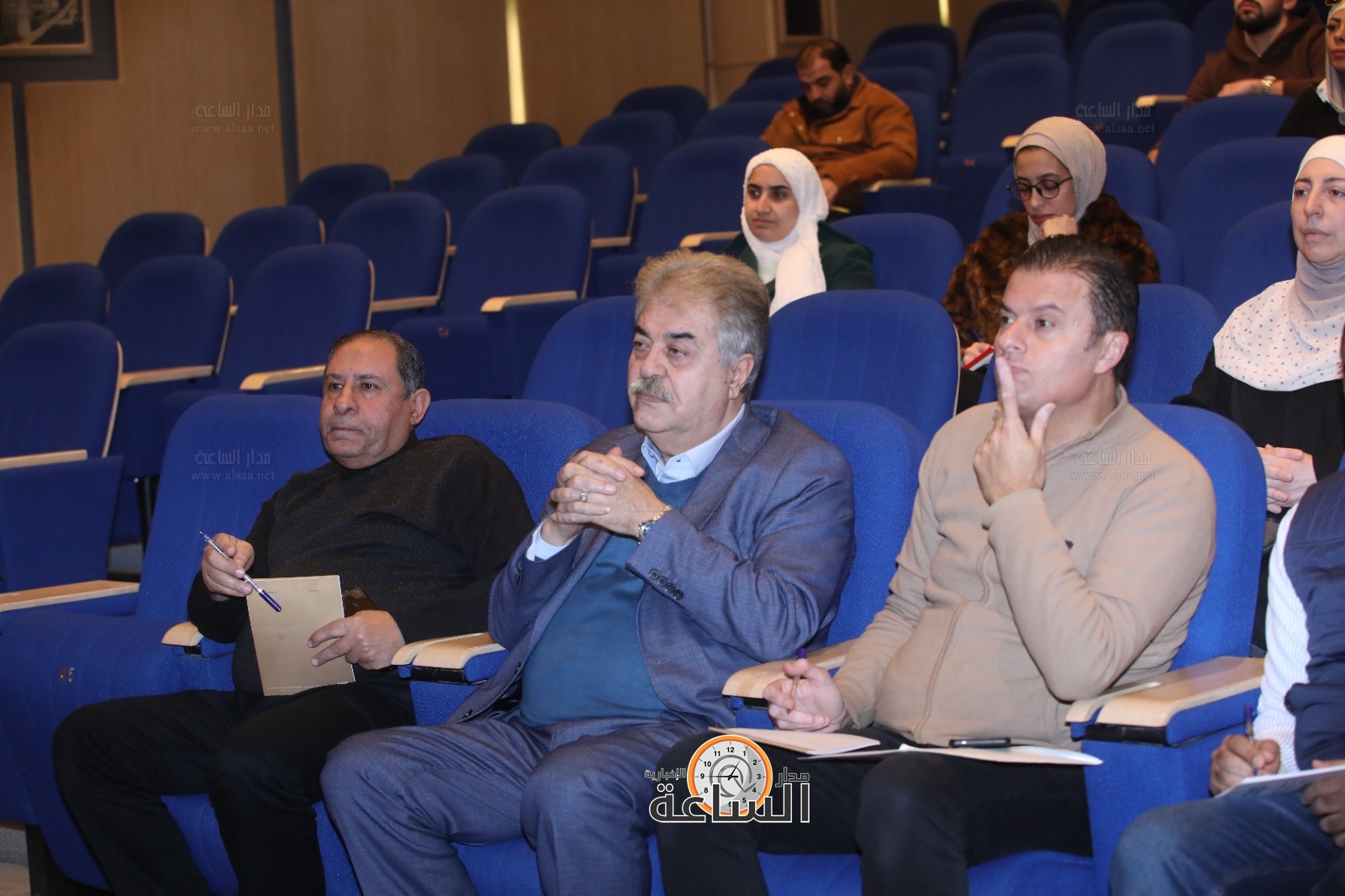 Madar Al-Saa Images 0.34149992333110735